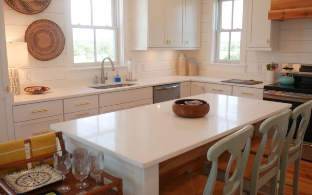 Shankri-la - 3 Br Home