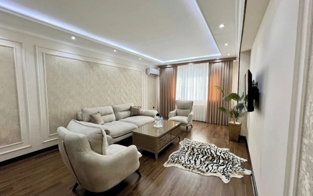 Apartments near metro station Minor