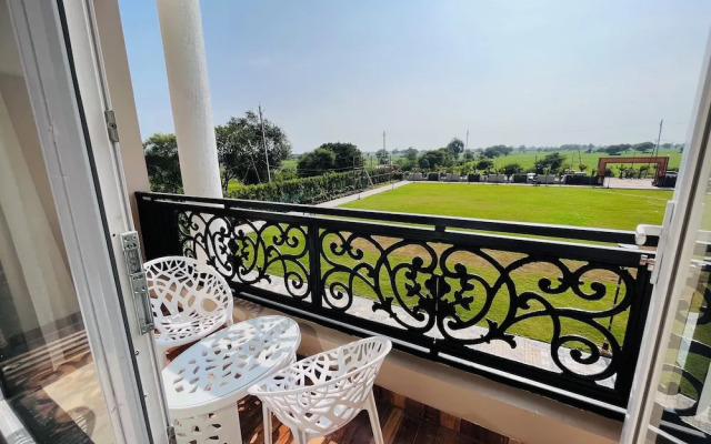 Gaurison Hotel&Resort