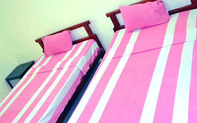 Thampa Tourist Hotel in Vavuniya