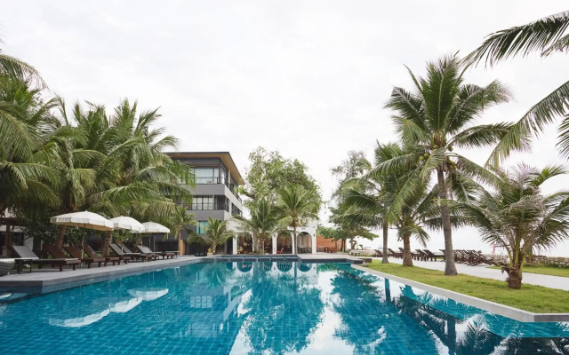 SiamBeach Resort