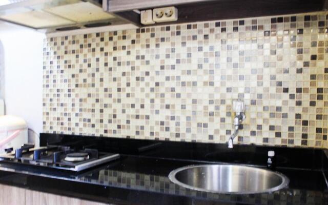 Stylish and Convenient 2BR Green Bay Pluit Apartment