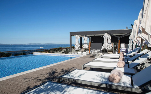 Marvie Hotel & Health