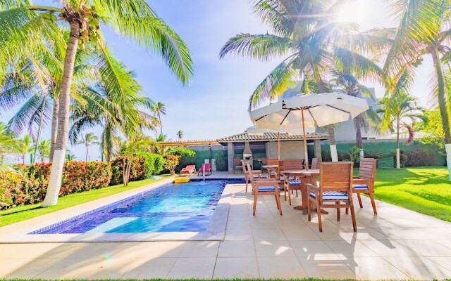 GB51 Excelente Casa 4 Suítes Vista Mar