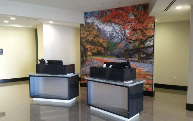 La Quinta Inn & Suites by Wyndham Lubbock Southwest