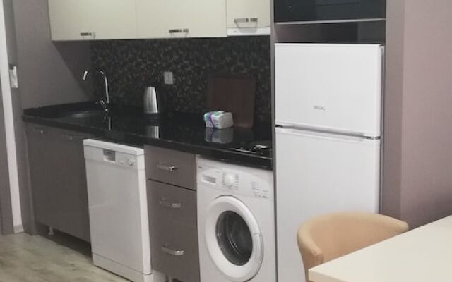Demak Suit Homes