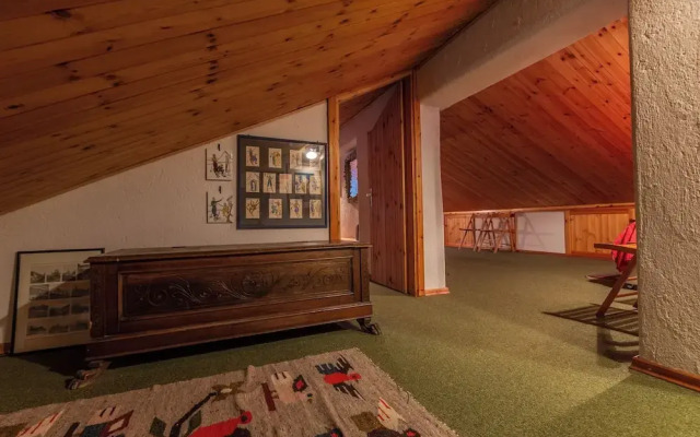 Welcoming 3BR Flat with parking in Verrand