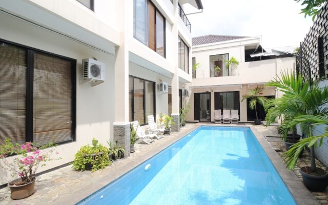 Airy Pejaten Barat 36 Jakarta