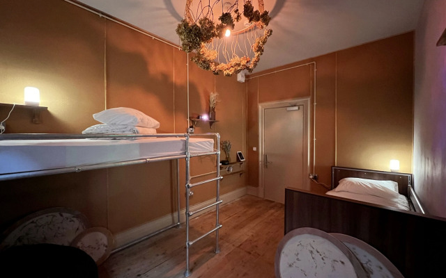 Art Hostel