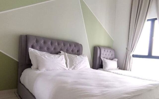 The Horizon Ipoh 2Br L12 by Grab A Stay