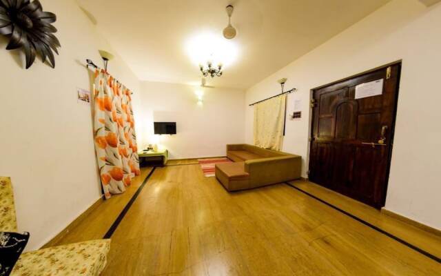 6bhk Villa With Private Pool and Fountain
