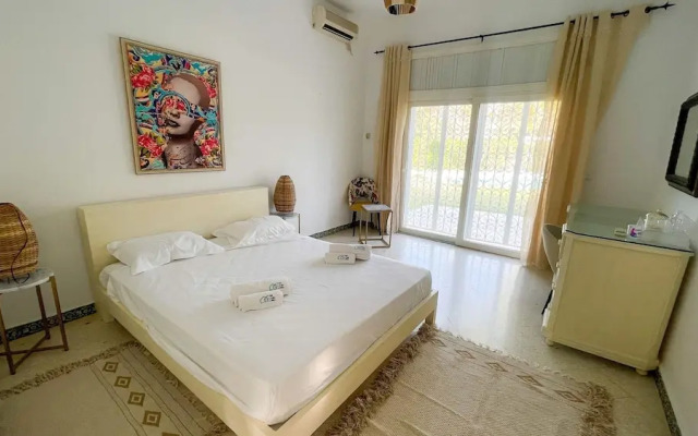 Residence Jannet Oasis Pour 16 en Bord de mer