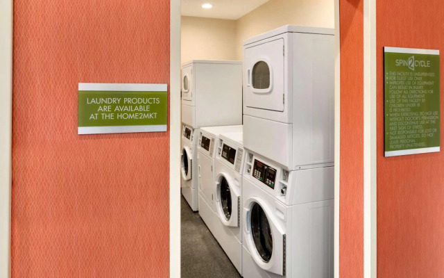 Home2 Suites by Hilton Charlotte Airport