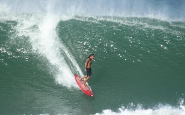 Absolute Beachfront Apartment