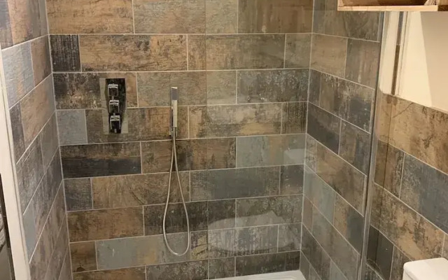 Cheesemans farm house stables