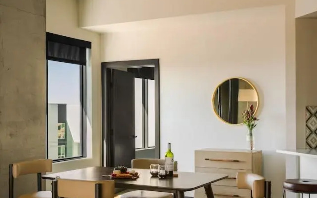 Sonder by Marriott Bonvoy Mill Ave Apartments Tempe