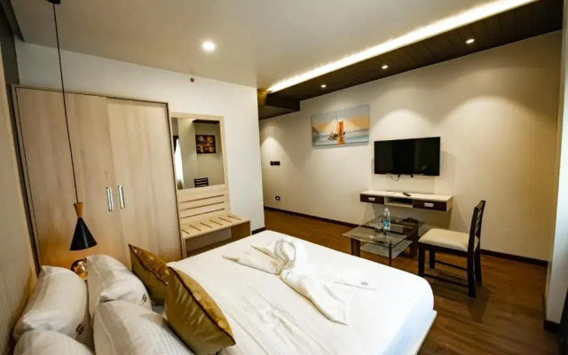 The Royal Palace Hotel 400703