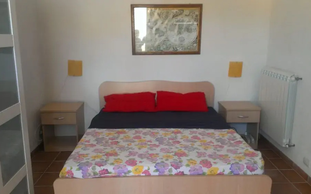 Studio Apartment in Countryside Villa With Swimming Pool