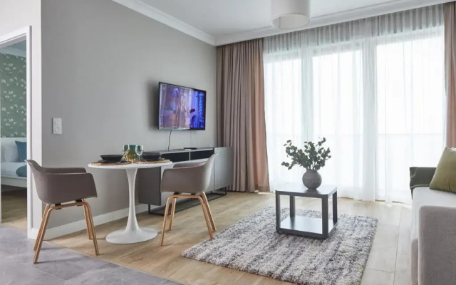 Metro Imielin Apartments