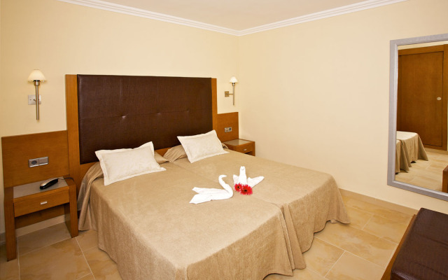 MarSenses Ferrera Blanca Hotel