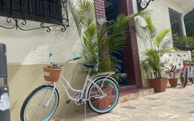 Studio 27 Colonial