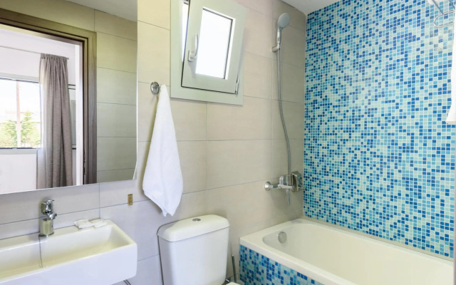 Angela Studios & Apartments