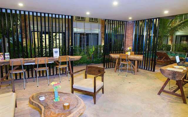 Morning Angkor Boutique