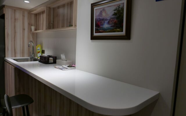 Ours Inn II