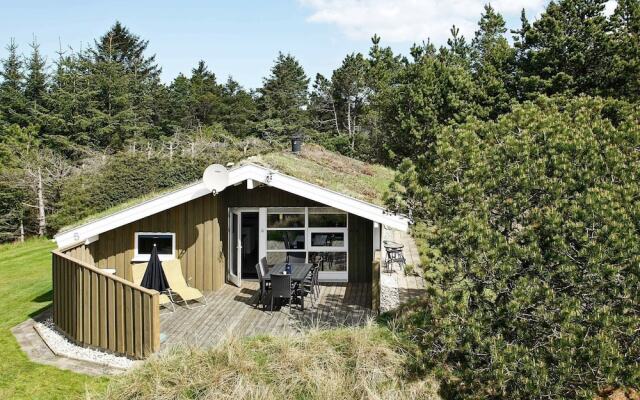 6 Person Holiday Home in Blokhus