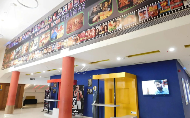 V by Vinnca Hotel Shiva