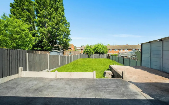 Family/contractors 3 bed House/parking/sleeps 7