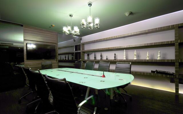 Citrus Sukhumvit 13 Nana Bangkok by Compass Hospitality