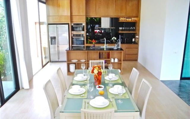 Baan Bua Nai Harn 3 bedrooms Villa