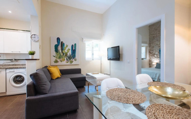 Cozy Apartment in House-Palace with Private Patio