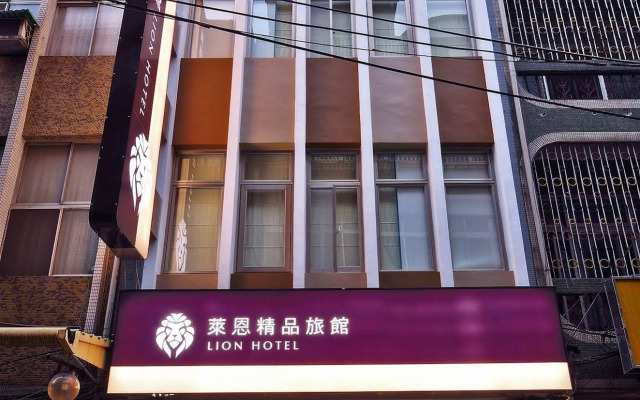 Lion Hotel
