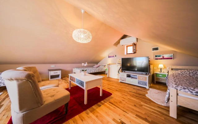 Holiday house Ivana, Zadar, Vinjerac