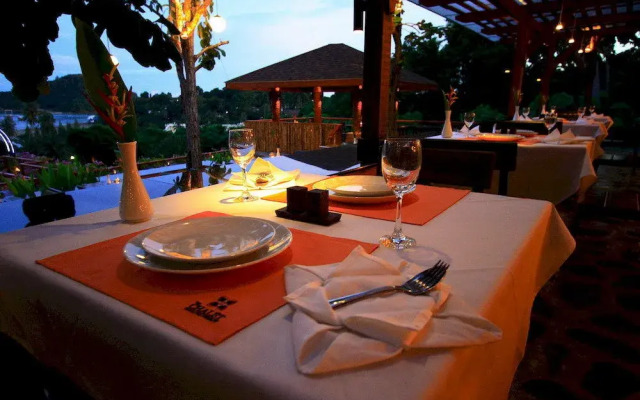 OYO The Chalet Phuket Resort