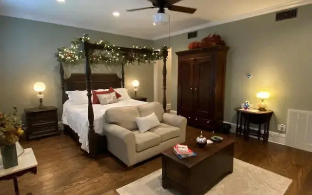 The Belle Louise Guest House