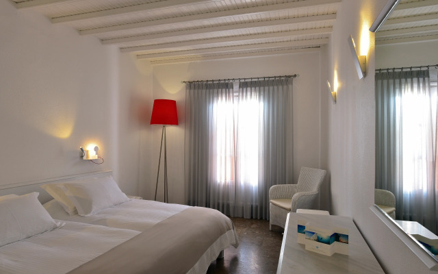 Petasos Chic Hotel