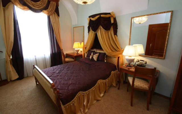 Garni Hotel Leopold I