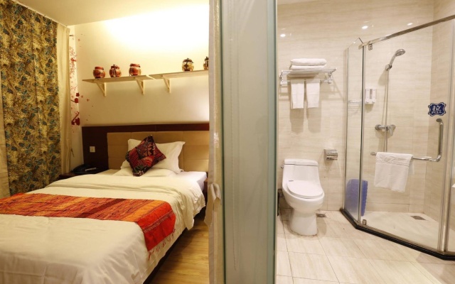 Pufengtang Wooden Art Hotel – Guest Rooms – Guangzhou