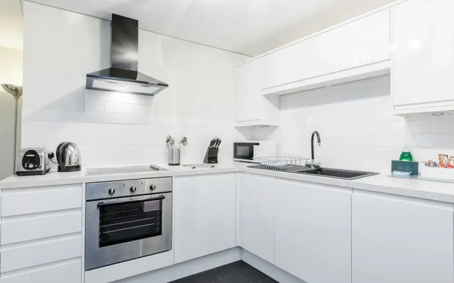 Marina Place by Roomspace Apartments