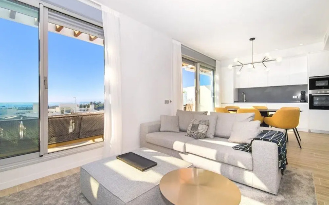 Lm3.52b- Spacious Duplex Penthouse With Panoramic