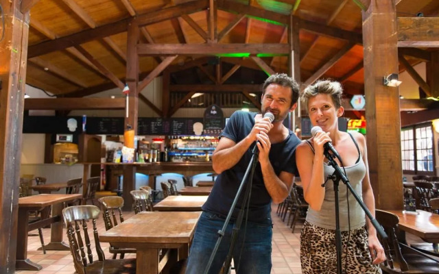 Rev2Vacances Camping Le Bois Masson