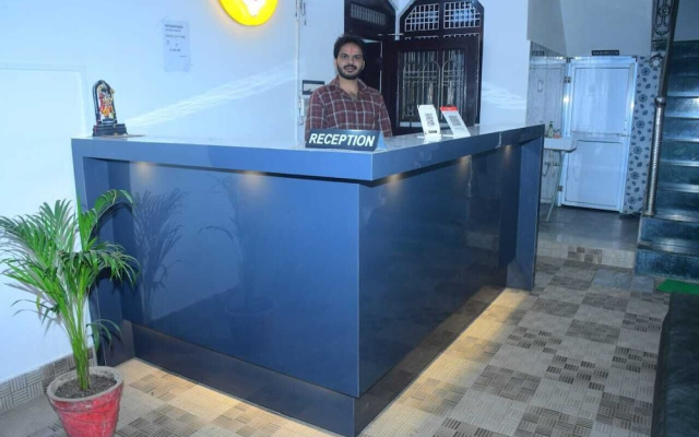 Shri Narayanam Guest House & Home Stay