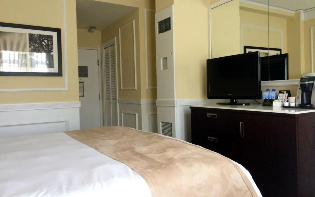 The Pickwick Hotel