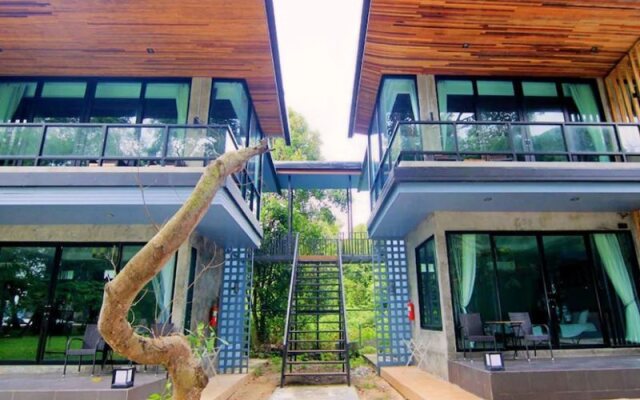 Baan Chao Mai Beach House