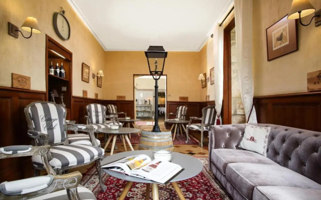 Hôtel La Roseraie
