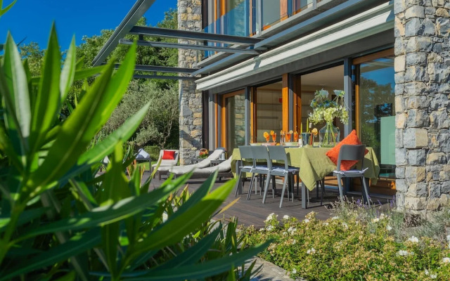 Villa Infinity in Como