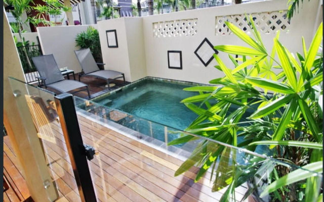 Resort Living with Private Pool sleeps 8